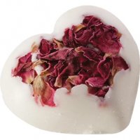 Bomb Cosmetics - Rosie Heart - Maślana, kremowa kuleczka do kąpieli w kształcie serduszka - RÓŻANE SERCE 