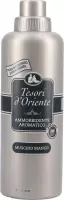 Tesori d'Oriente - Aromatic Laundry Softener - Fabric softener - WHITE MUSK - 760 ml