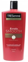 TRESemmé - Keratin Smooth - Shampoo - Wygładzający szampon do włosów - 700 ml