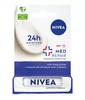Nivea - Med Repair - Nourishing lipstick with SPF15 - 4.8 g