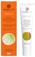 BASICLAB - PROTECTICUS - Tinted Ultralight Protective Emulsion SPF50 PA++++ - Tonująca ultralekka emulsja ochrona - Prewencja i Antyoksydacja - 40 ml 
