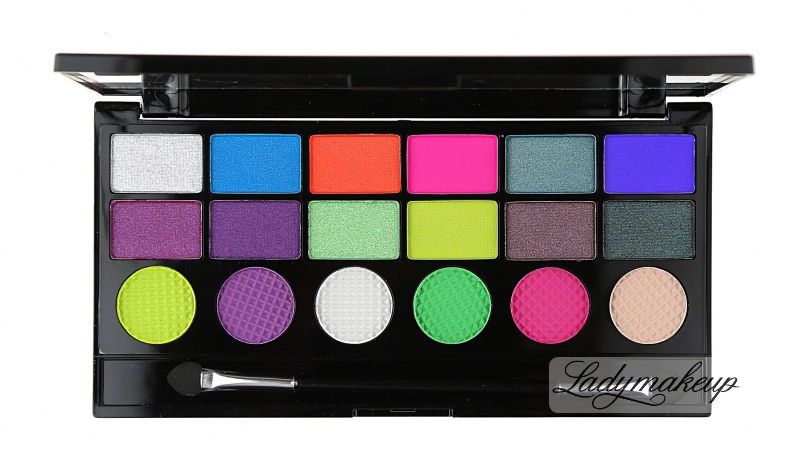 Makeup Revolution Colour Chaos 18 Exclusive Eyeshadow Palette