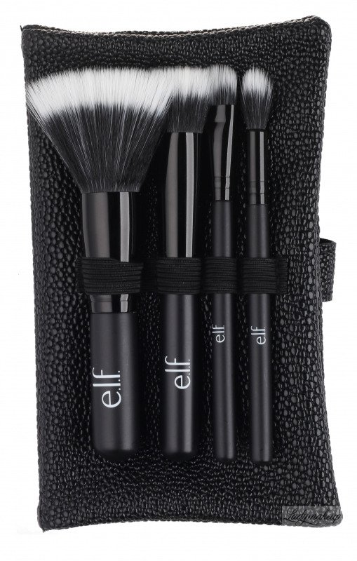E.L.F. Studio Small Stipple Brush Review - Musings of a Muse