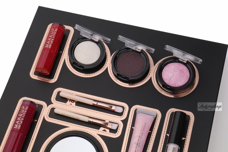 Kalendarz adwentowy z kosmetykami makeup revolution