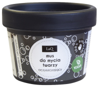 LaQ - Oczyszczający mus do mycia twarzy z aktywnym węglem