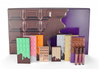 I Heart Revolution - CHOCOLATE VAULT 2 - Zestaw prezentowy do makijażu oczu, twarzy i ust