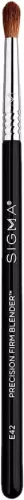 Sigma® - E42 - PRECISION FIRM BLENDER ™ - Brush for precise application of eye shadows